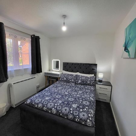 Delight Apartment, Close To Excel, London City Airport & O2! 외부 사진