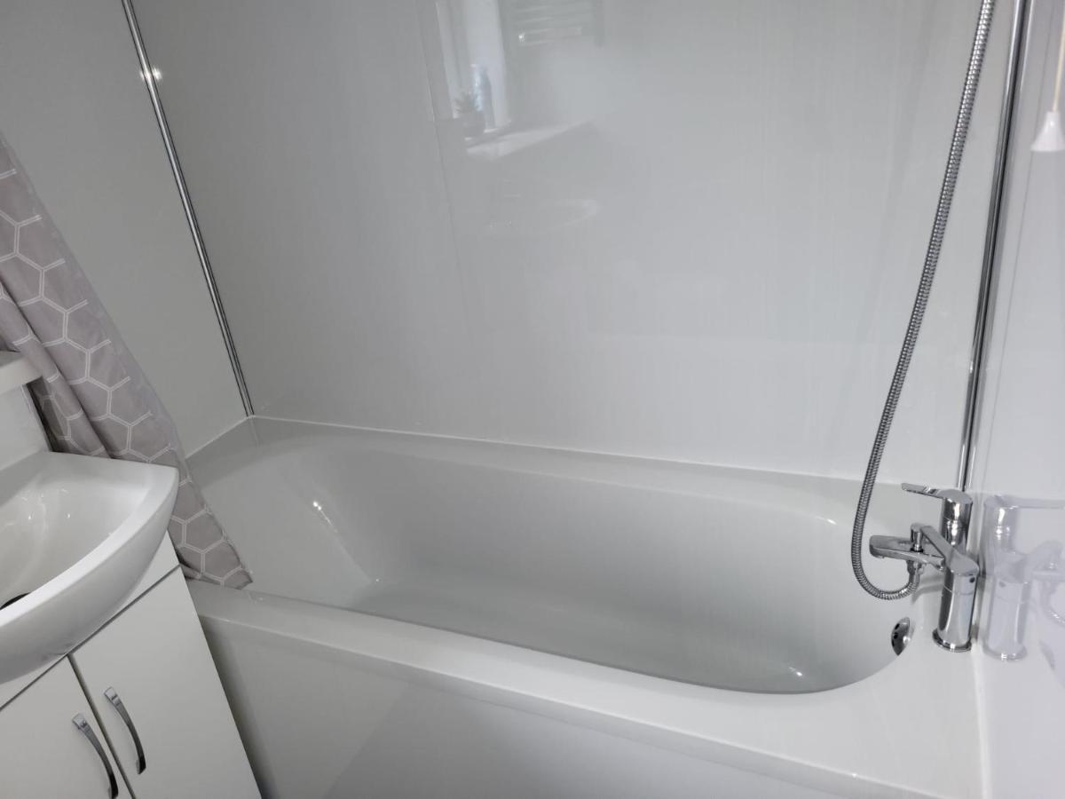 Delight Apartment, Close To Excel, London City Airport & O2! 외부 사진