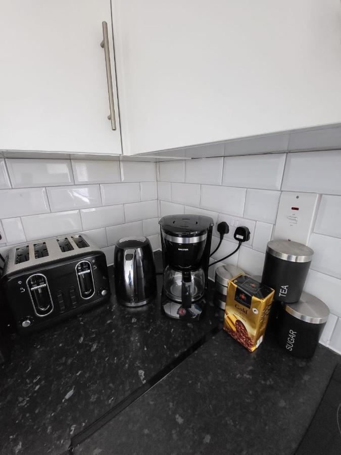 Delight Apartment, Close To Excel, London City Airport & O2! 외부 사진