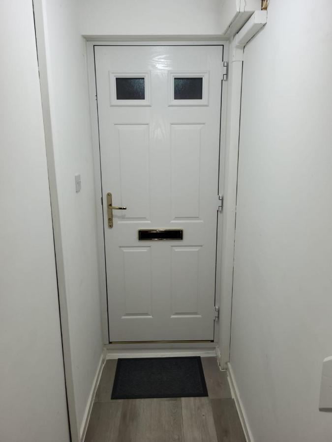 Delight Apartment, Close To Excel, London City Airport & O2! 외부 사진