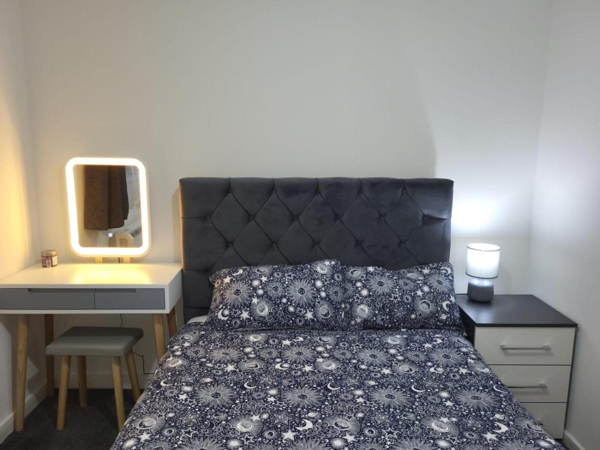 Delight Apartment, Close To Excel, London City Airport & O2! 외부 사진